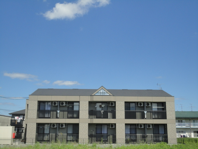 アメニティーハイツ　Ｙの外観|外観写真（昼）