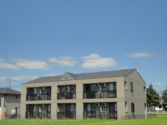 アメニティーハイツ　Ｙの外観|外観写真（昼）