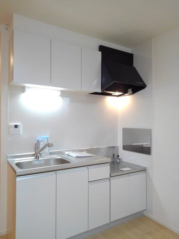 リブレ本郷Ⅱのキッチン|コンパクトなキッチンで掃除もラクラク