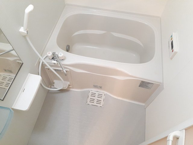 フィオ－レ　野村　Ⅰの浴室|コンパクトで使いやすいお風呂です