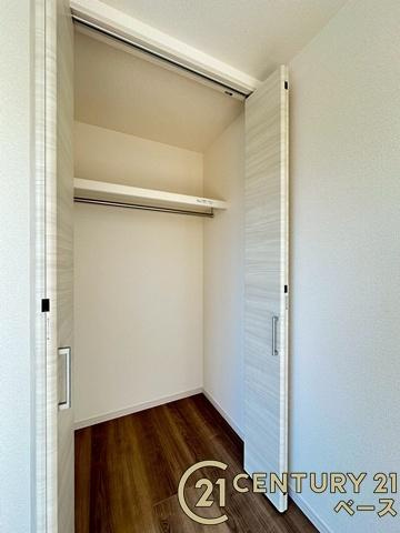 リーブルガーデン長柄町 １号棟 ／新築一戸建の収納|■現地撮影写真■全居室に広々収納スペース完備！