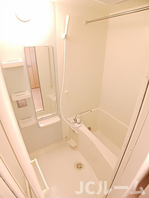 ラフレシールの浴室