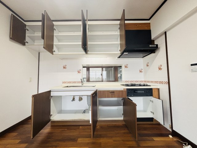 〇ファイン宜野湾のキッチン