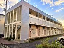 レオパレスルミエール藍の画像