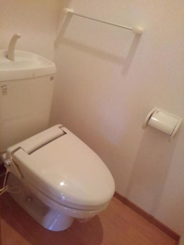 フローラルアメニティーＡのトイレ