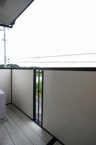 レフィナード朝日台Ａのバルコニー