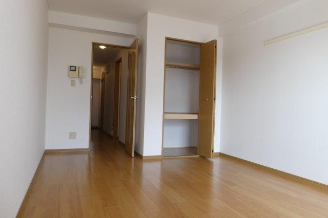 プラシード倉敷の寝室|洋室