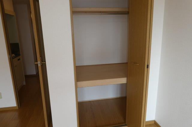 プラシード倉敷の収納|洋室クローゼット