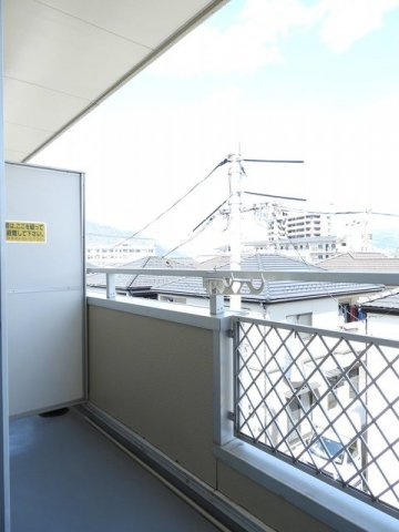 エスポワールメーゾンのバルコニー|陽当たり良好なバルコニーです