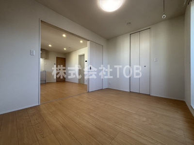 【洋室】 | コンフォート世田谷 | 洋室6.1帖