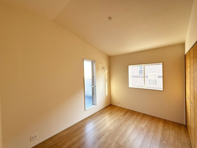 【洋室】 | 川越市砂新田1丁目　新築一戸建住宅　全2棟　(ふじみ野店) | 洋室6帖