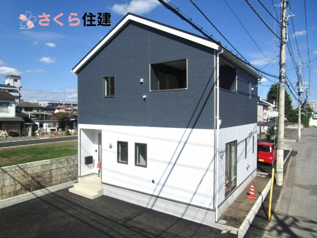 クレイドルガーデン　宇都宮市峰第６　１号棟の外観|１号棟　峰小学校まで徒歩2分！陽東中学校まで徒歩17分！周辺商業施設充実♪只今外構工事中！