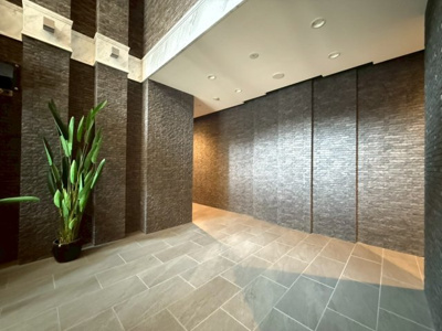 【ロビー】 | エスリード大阪梅田リュクス