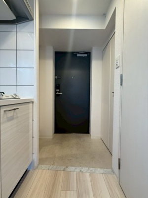 【玄関】 | エスリード大阪梅田リュクス