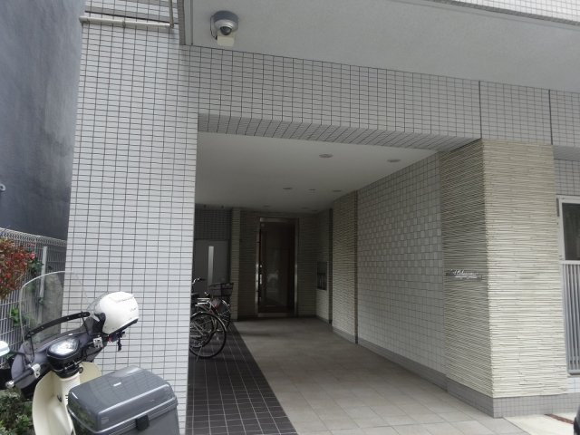 ノールお茶の水のエントランス