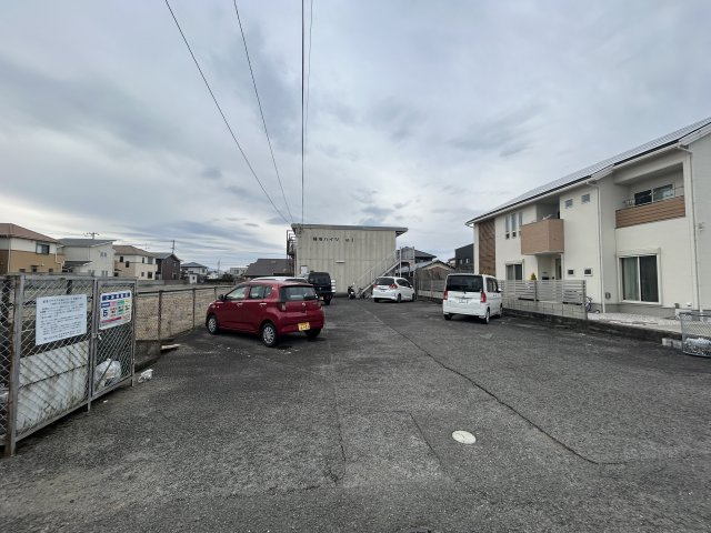 稲垣ハイツNO.3の駐車場