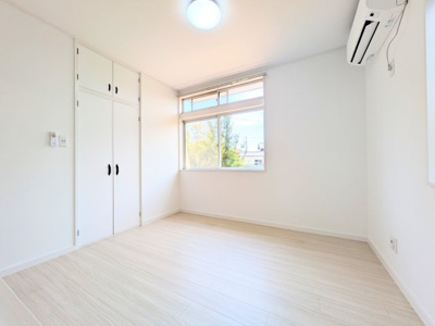 【洋室】 | フライハイト大野北