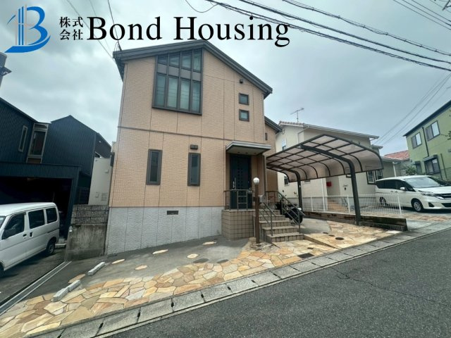 周辺環境充実・お車2台駐車可　西区白水1丁目　築22年の前面道路含む現地写真