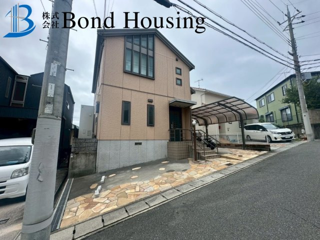 周辺環境充実・お車2台駐車可　西区白水1丁目　築22年の前面道路含む現地写真