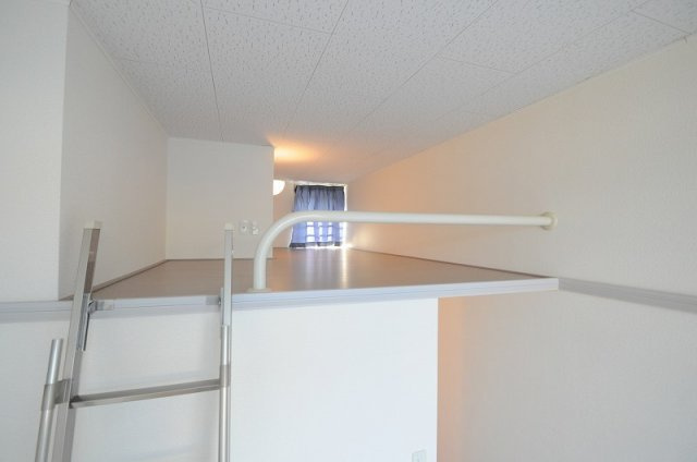 apartment 戸室４丁目