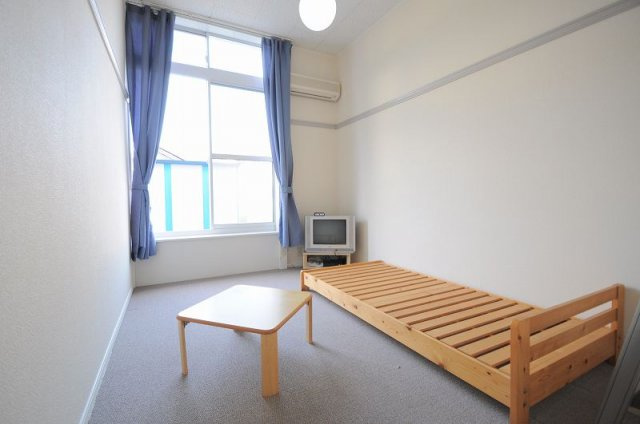 apartment 戸室４丁目