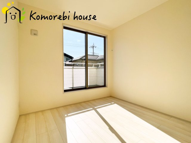 さいたま市指扇領別所　　新築一戸建て　リーブルガーデン　01の子供部屋|ゆったりした子供部屋です