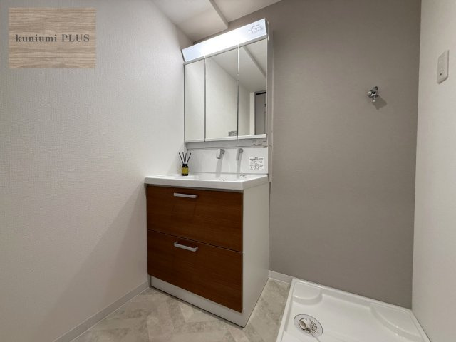 コープ野村森之宮の独立洗面台