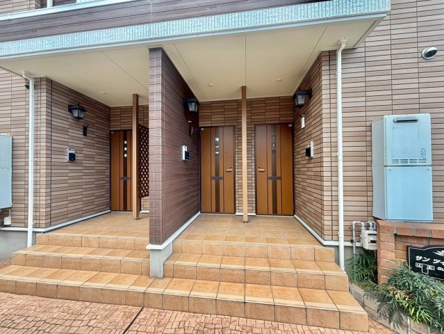 サン　ツインズ Bのエントランス