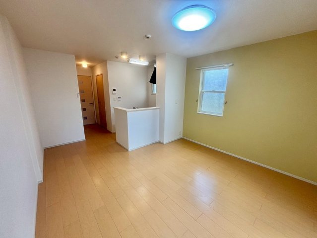 サン　ツインズ Bの居間・リビング