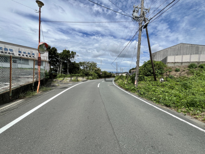 【前面道路含む現地写真】 | 磐田市一言　住宅用地 | 前面道路及び現地写真