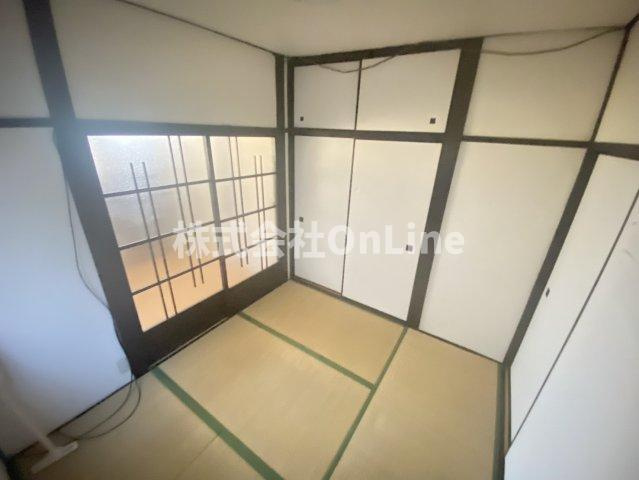 八尾市長池町４丁目の賃貸マンションの和室