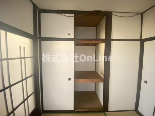 八尾市長池町４丁目の賃貸マンションの収納