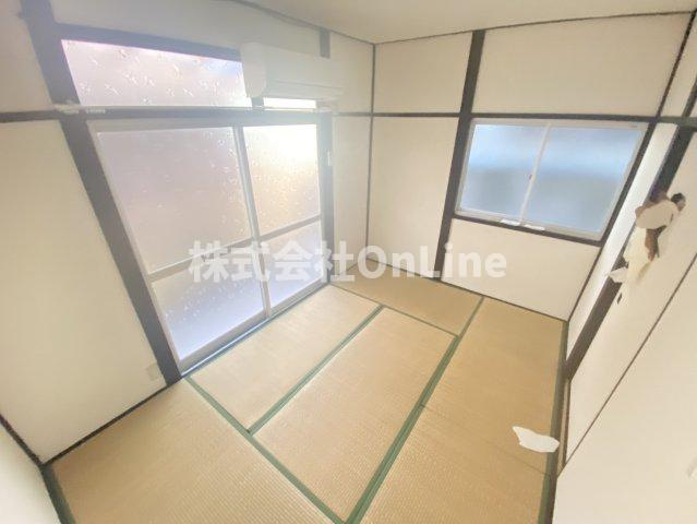 八尾市長池町４丁目の賃貸マンションの内装