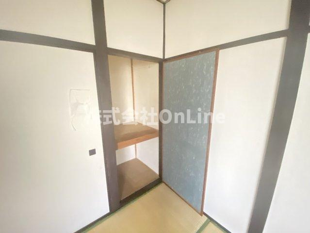 八尾市長池町４丁目の賃貸マンションの収納