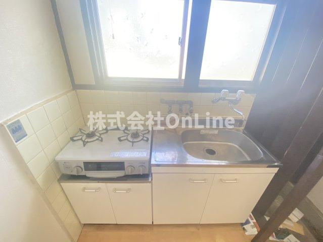 八尾市長池町４丁目の賃貸マンションのキッチン