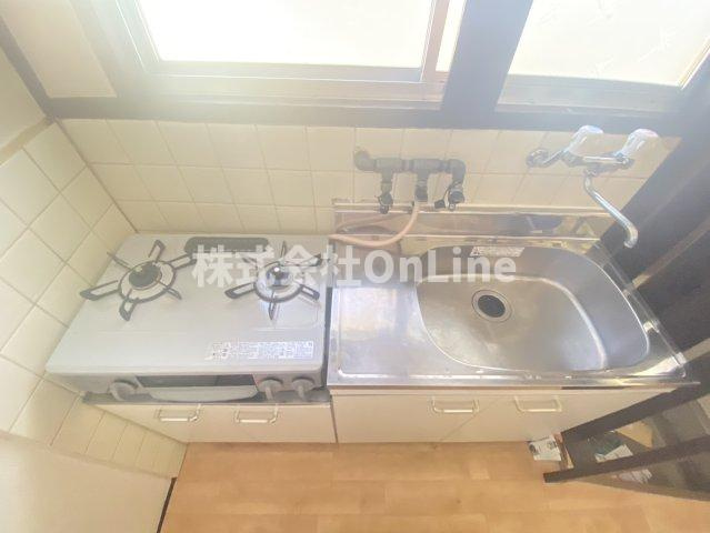 八尾市長池町４丁目の賃貸マンションのキッチン