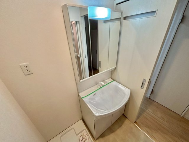 MISTRAL神屋町Ⅲの洗面所