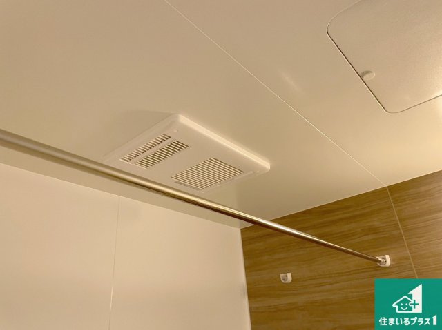 大津市錦織　第1期　新築一戸建ての冷暖房・空調設備|四季を通して快適なバスライフをお手伝いする浴室暖房乾燥機！浴室の乾燥・暖房・涼風・換気はもちろん、２４時間換気にも対応！