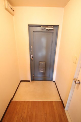 【玄関】 | ドミール仲谷2号館