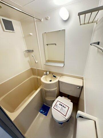 川崎市多摩区菅３丁目のアパートの洗面所