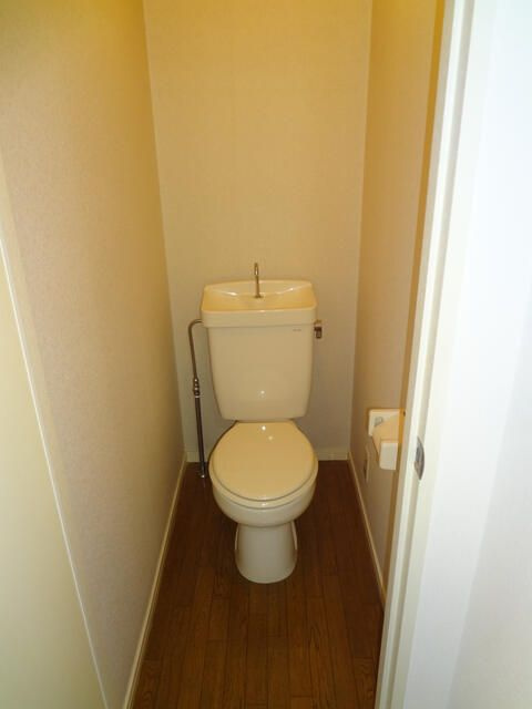 ベアパレスBのトイレ