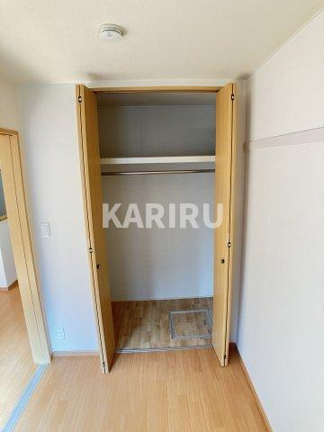 新森グリーンハイツの収納