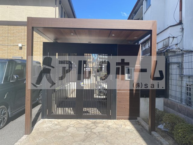 セピアコート八尾北本町のエントランス
