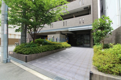 【エントランス】 | レジディア京町堀