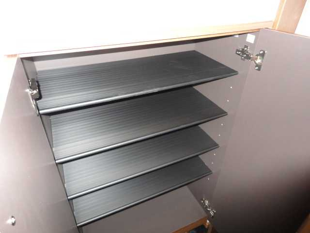 ラビエールⅡの設備|下足箱