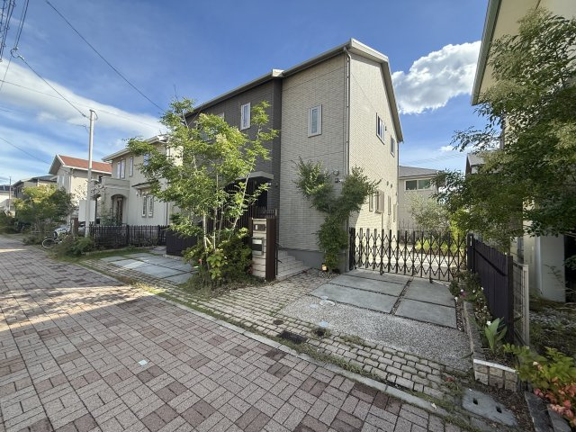 神戸市垂水区舞多聞西2丁目戸建