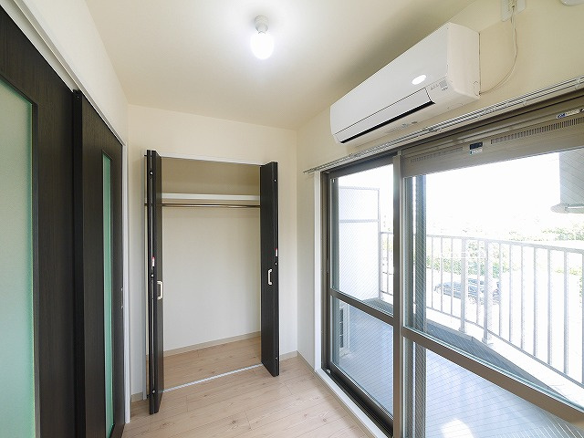 グランスター大宮の洋室