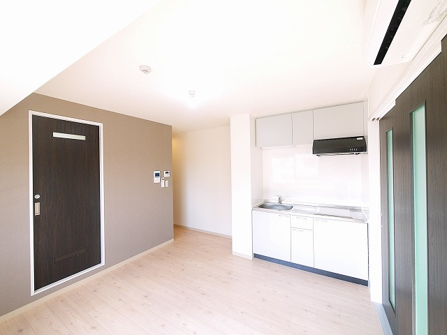 グランスター大宮の洋室