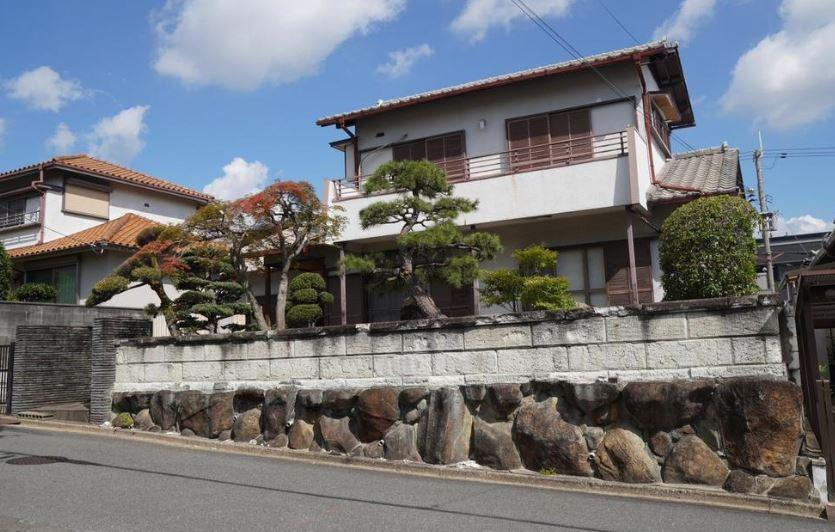 東香里3丁目　中古一戸建ての前面道路含む現地写真|■物件内覧・資金計画相談・住宅ローン相談、リフォーム相談、お問合せ受付中■
※当日・翌日のご内覧、ご相談はお電話でのお問合せがスムーズです！