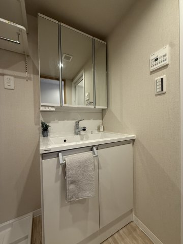 【独立洗面台】金沢シーサイドタウン並木１丁目第１住宅１１－４号棟 